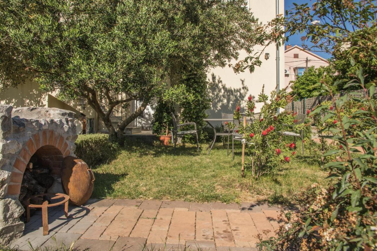 Apartments Joseph And Mary Trogir Zewnętrze zdjęcie