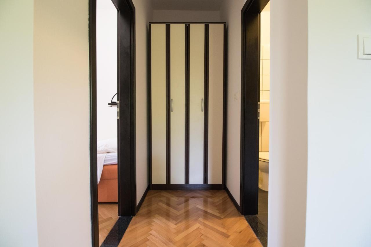Apartments Joseph And Mary Trogir Zewnętrze zdjęcie