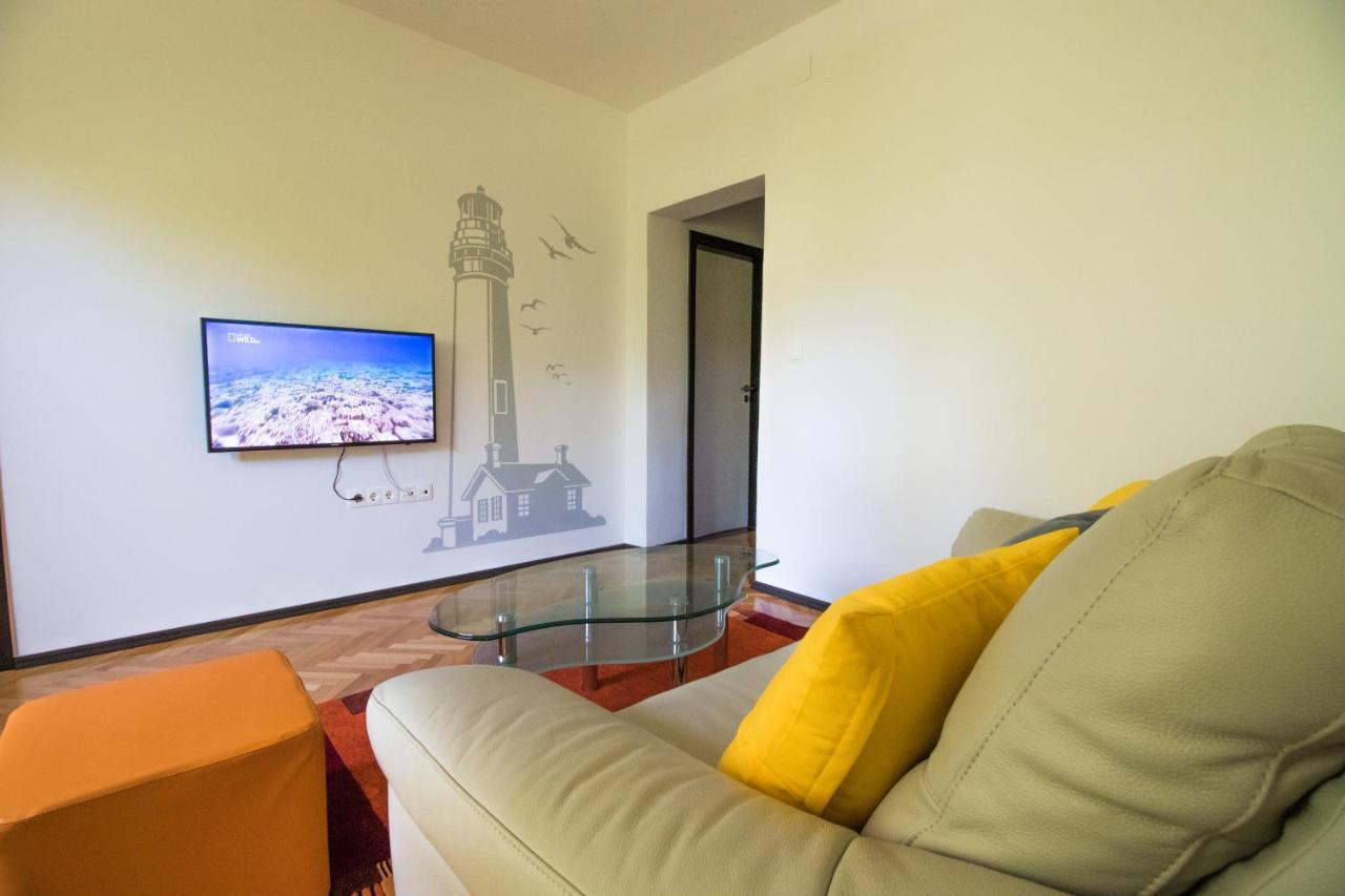 Apartments Joseph And Mary Trogir Zewnętrze zdjęcie