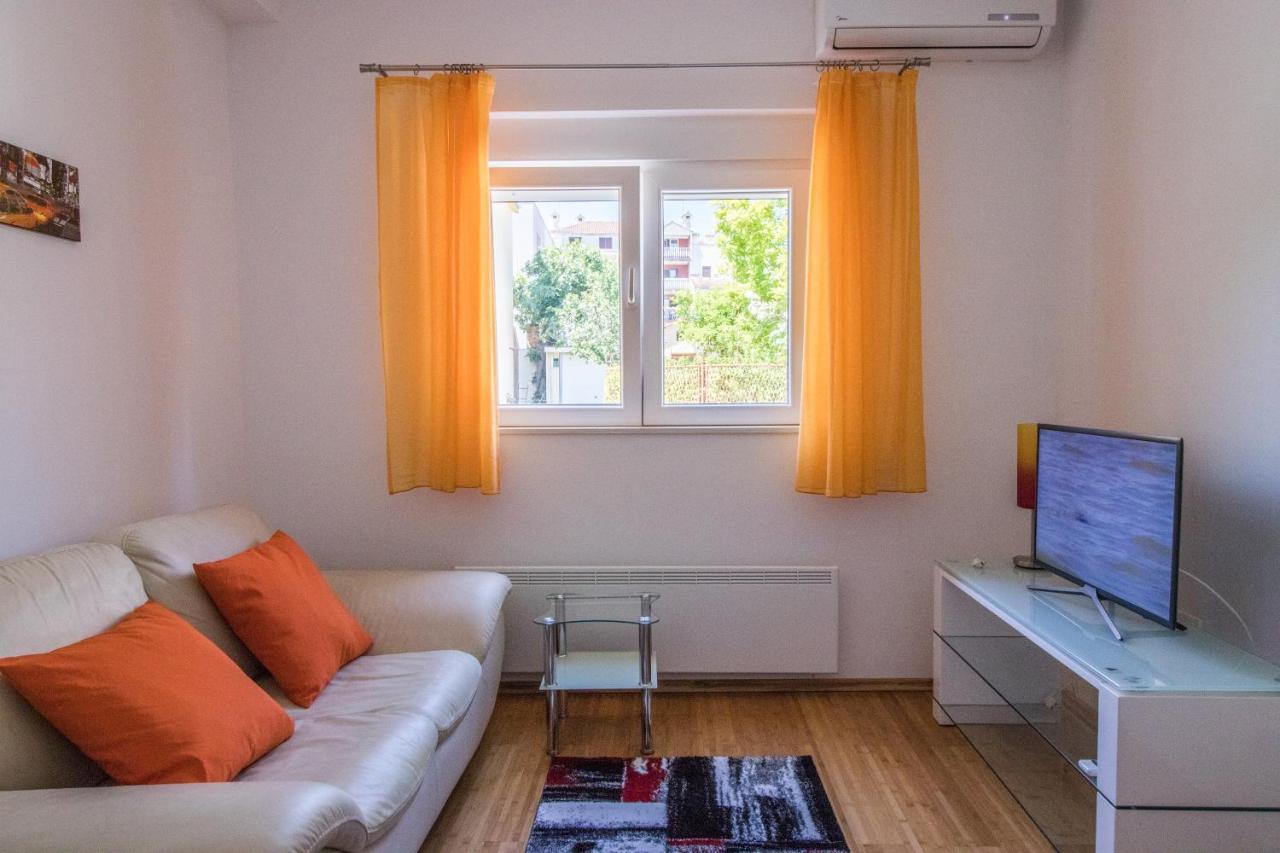 Apartments Joseph And Mary Trogir Zewnętrze zdjęcie